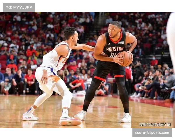 亚特兰大锋线危机：拉斯帕多里大腿受伤，德凯特拉雷膝关节损伤出战成疑